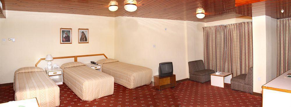 Atlas Hotel Al-Manamah Bagian luar foto