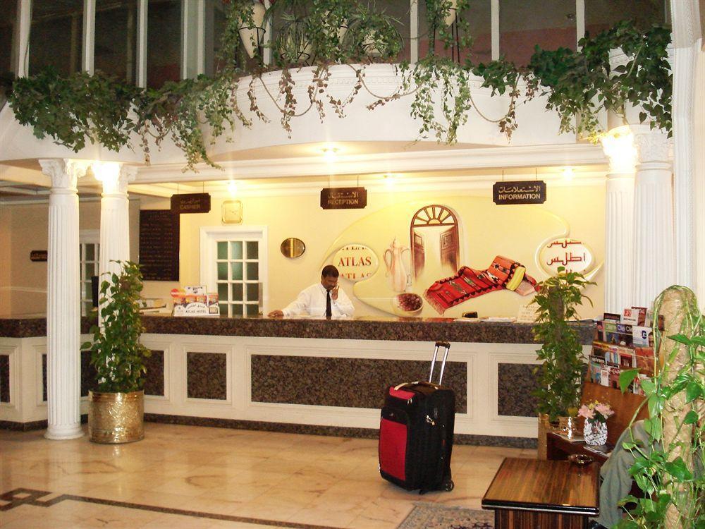 Atlas Hotel Al-Manamah Bagian luar foto