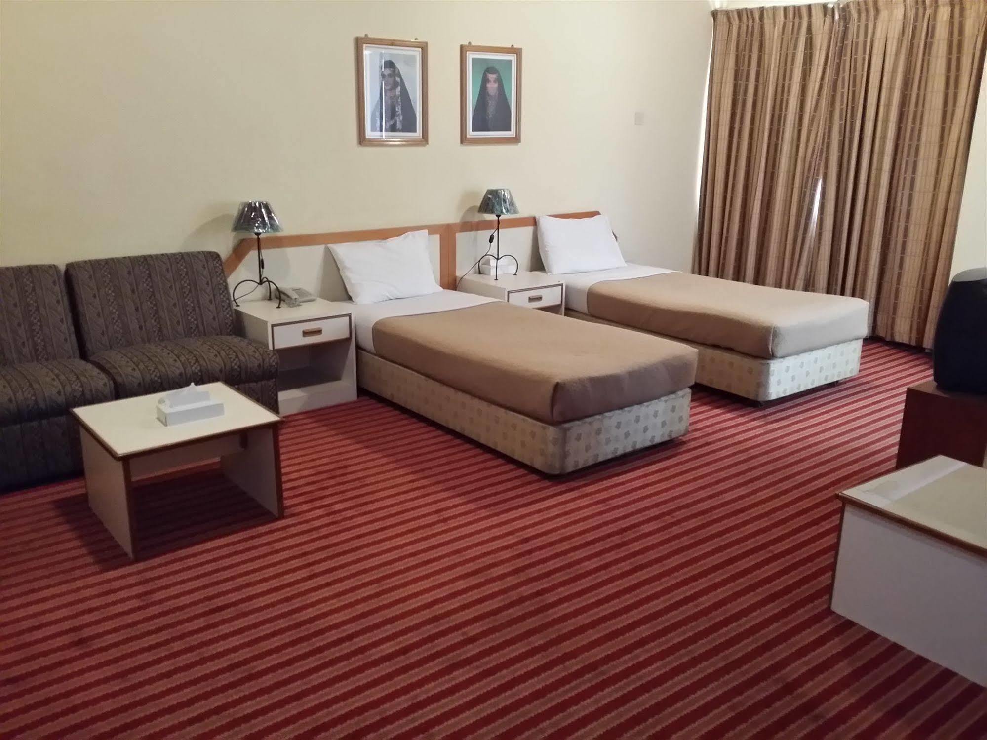 Atlas Hotel Al-Manamah Bagian luar foto